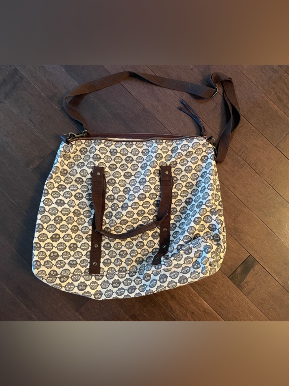 Ivory and Brown Owl Patterned Bag